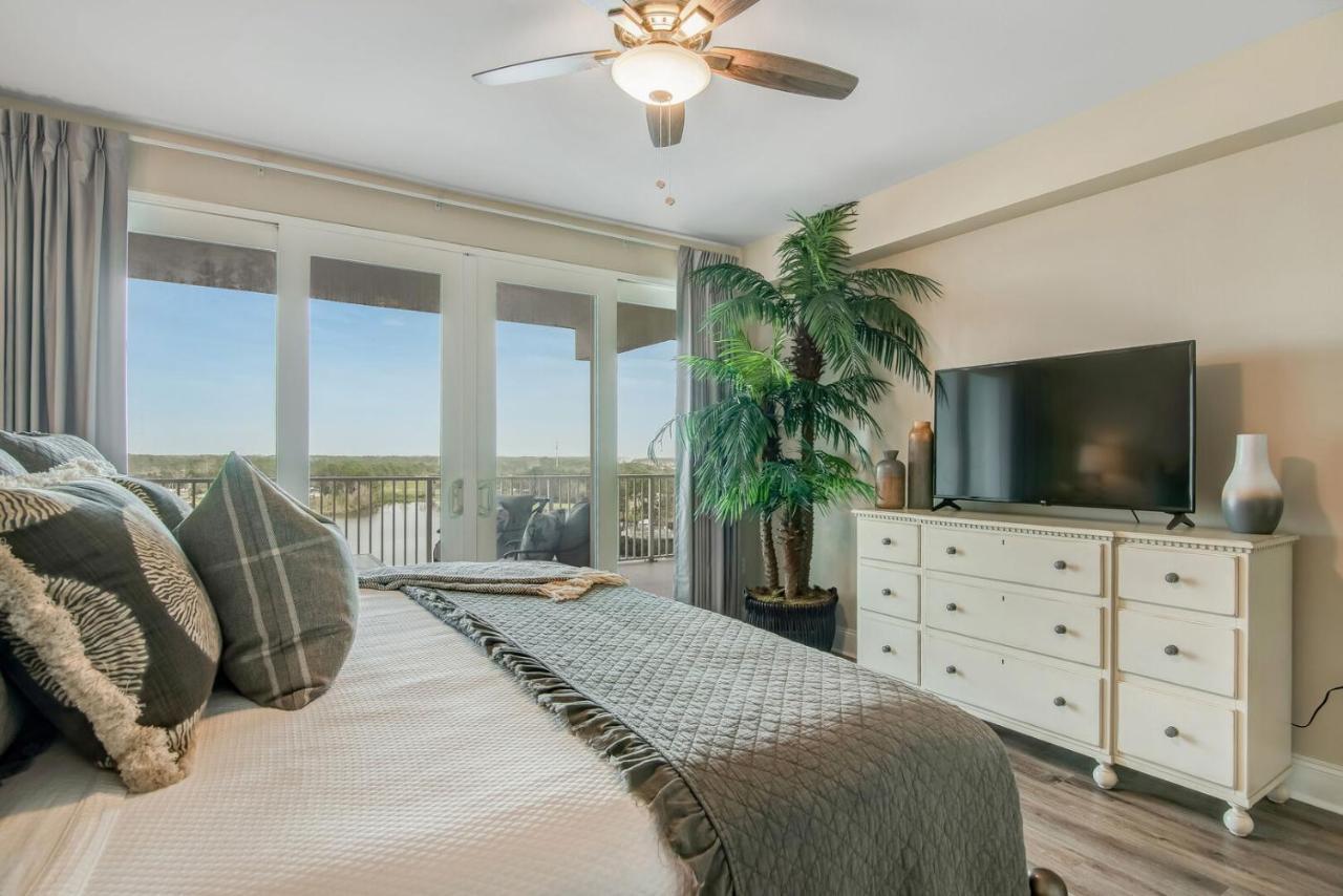 Holiday home Laketown Wharf 834 *