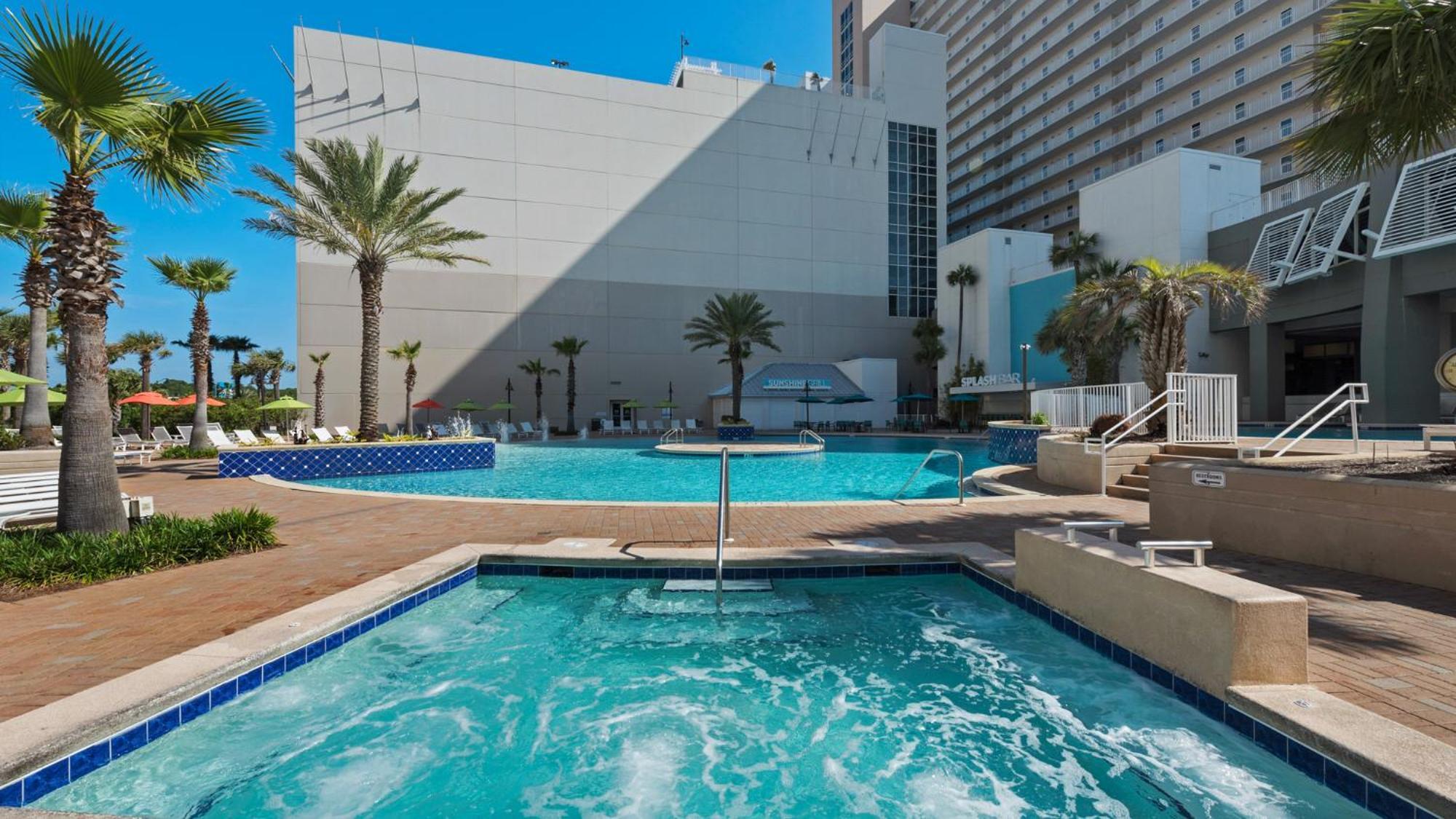 Laketown Wharf 834