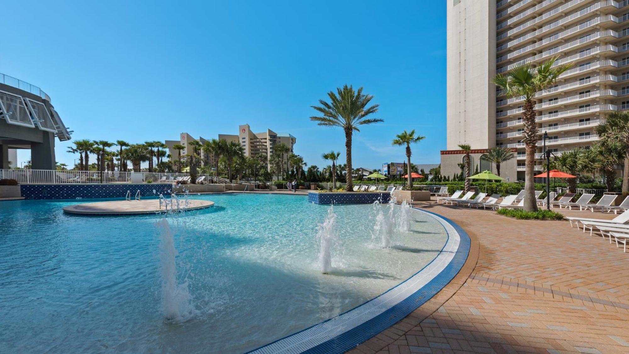 Laketown Wharf 834 Holiday home