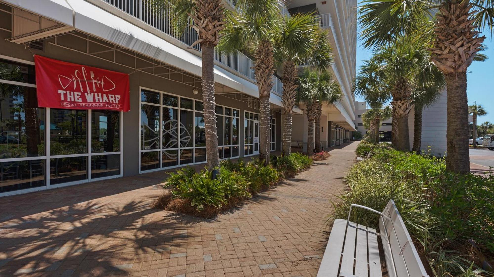 Holiday home Laketown Wharf 834 *