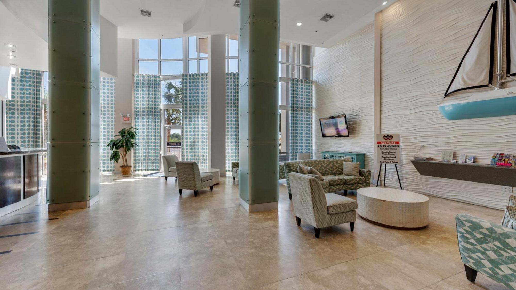 Laketown Wharf 834 Holiday home
