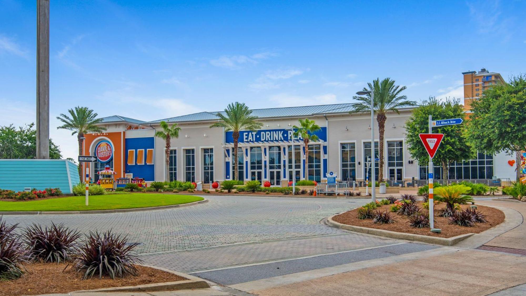 Laketown Wharf 834 Holiday home