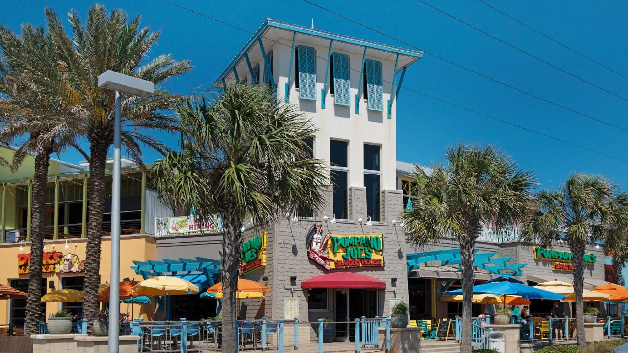 Laketown Wharf 834 Holiday home *